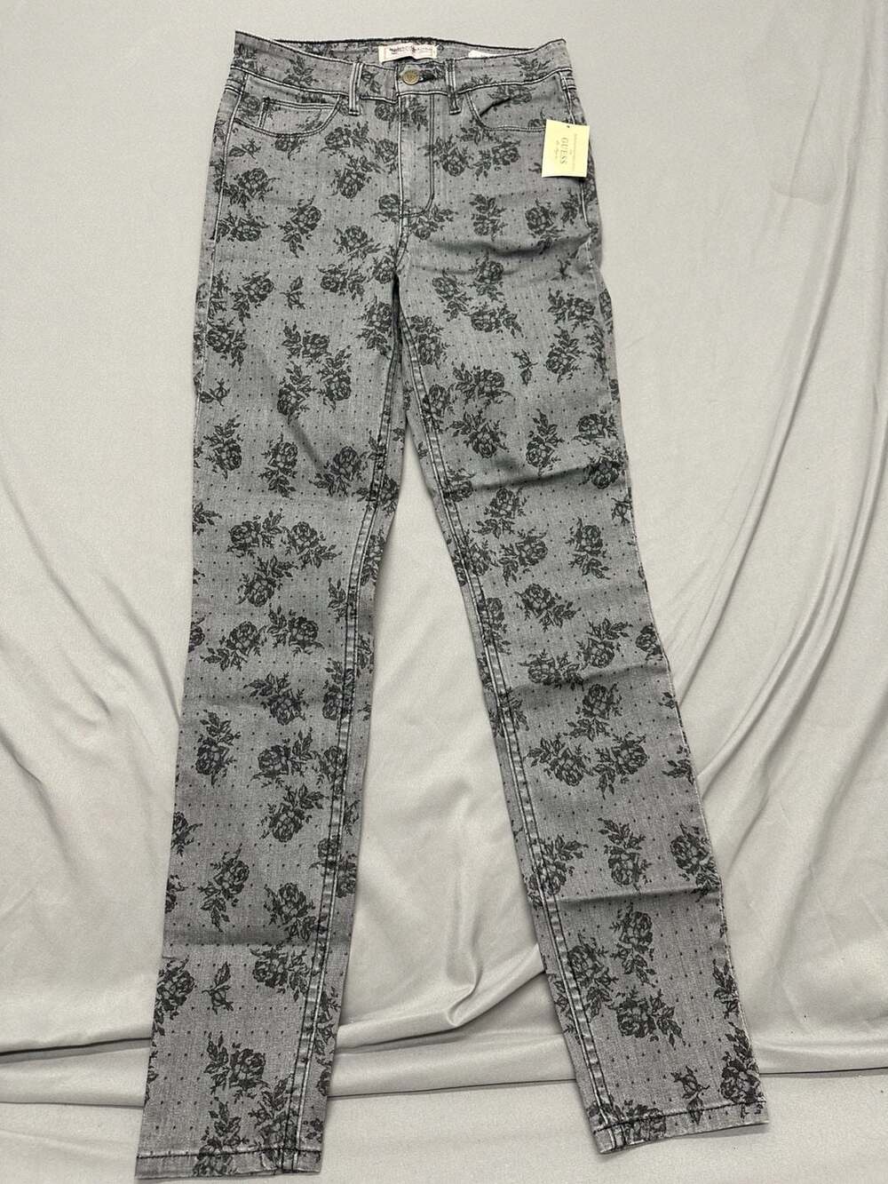 Guess 1981 Skinny Grey Floral Polka Dot Stretch Denim Jeans